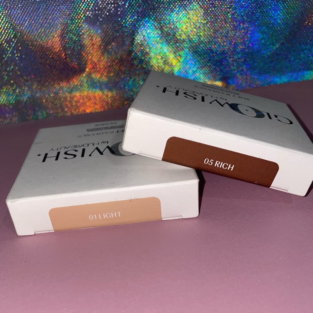 GlOwish by Huda Beauty, Soft Radiance Bronzing Powder